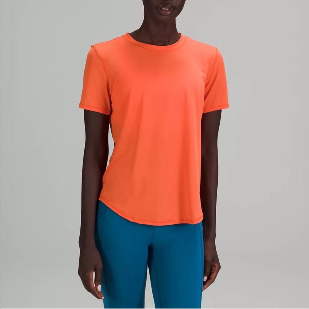 NWT | Lululemon High Neck Run and Train Tee